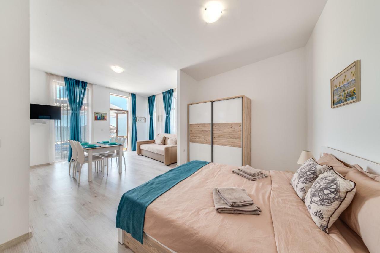 Balchik Amazing Sea Apartments Habitación foto